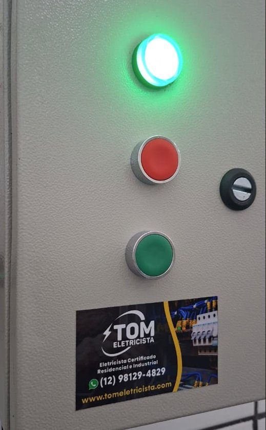 Registro de obra elétrica Tom Eletricista 01