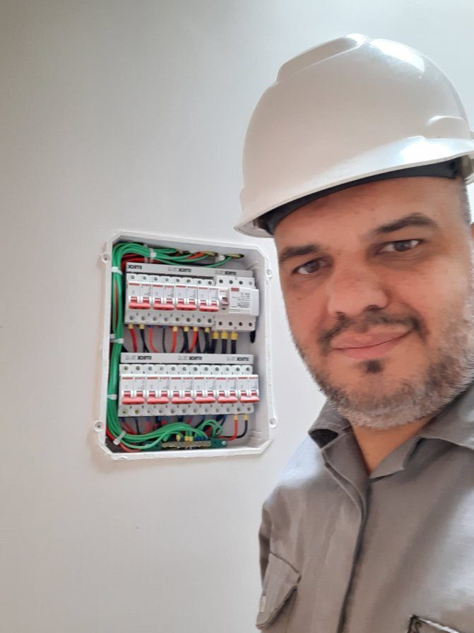 Registro de obra elétrica Tom Eletricista 14